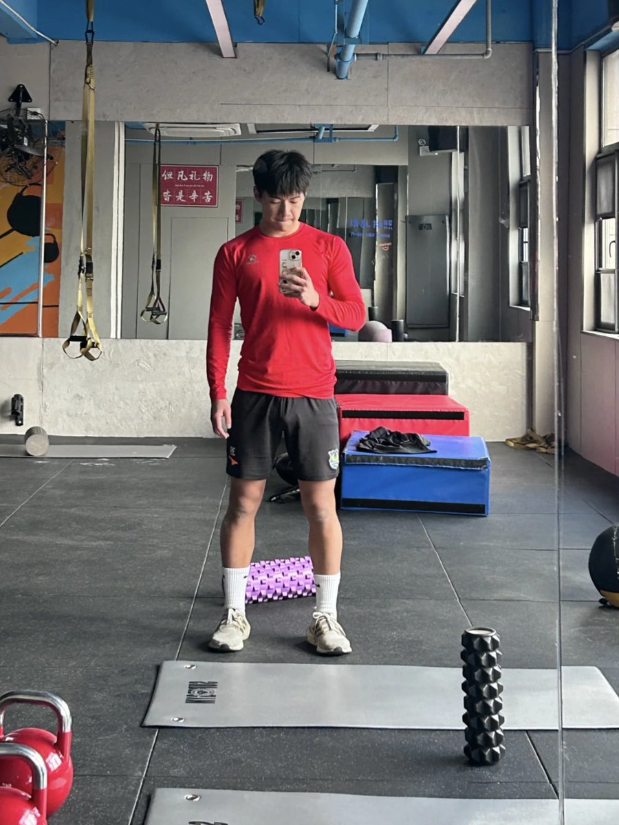 biggogo111's tweet photo. 可以吗姐姐 #直男 #男大 #体育生 https://t.co/crcdFVL4td
