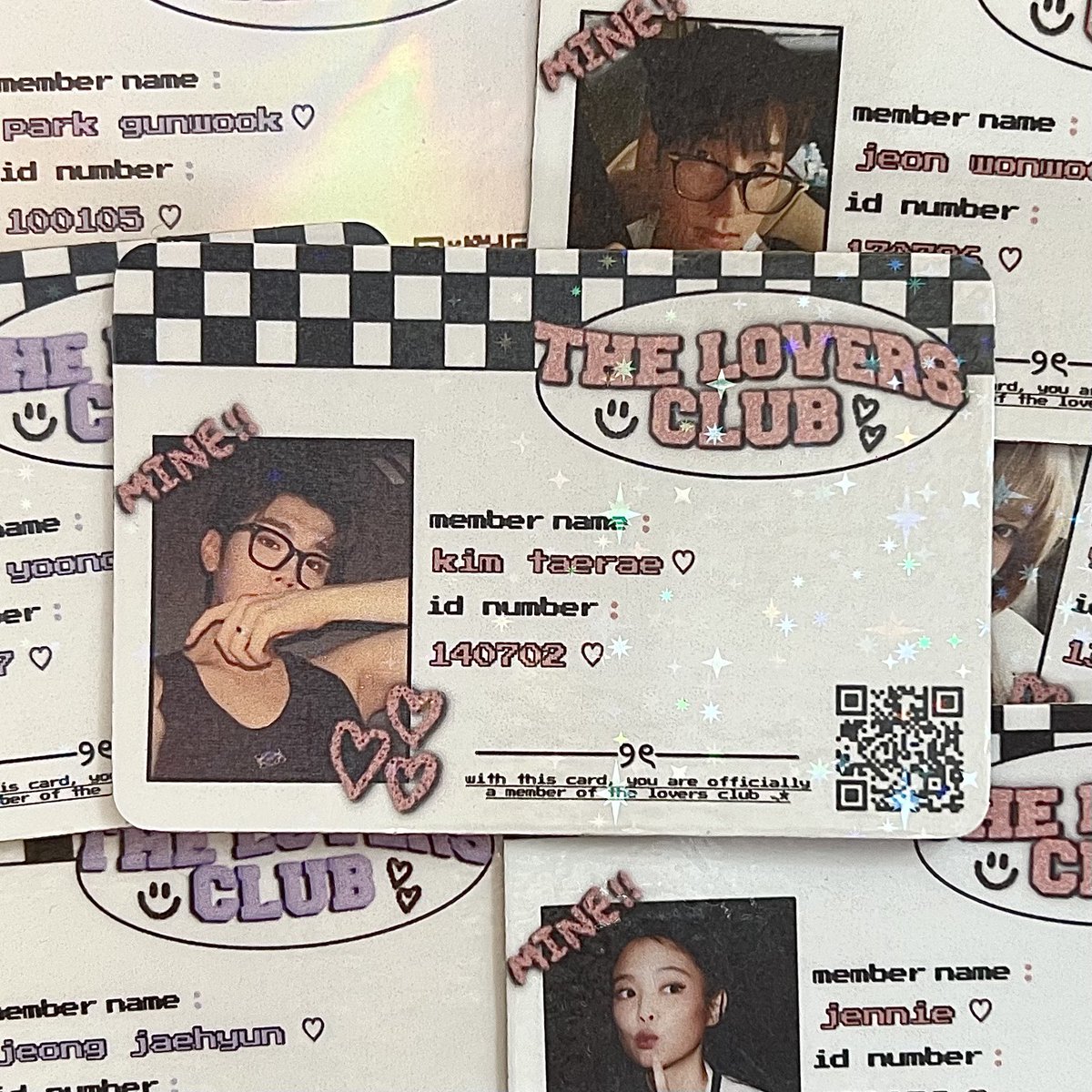 f4irypjw's tweet photo. custom lovers club id card is back in stock ! new design, new laminates &amp; a new colour version ! click here for more info &amp; to order : https://t.co/9LYmfHnai3

#pasarENHYPEN #pasarnct #pasarzb1 #pasarsvt #pasarstayc #pasarkatseye
#pasarskz #pasartwice #pasartbz #pasarbnd https://t.co/SKG8MbRB06