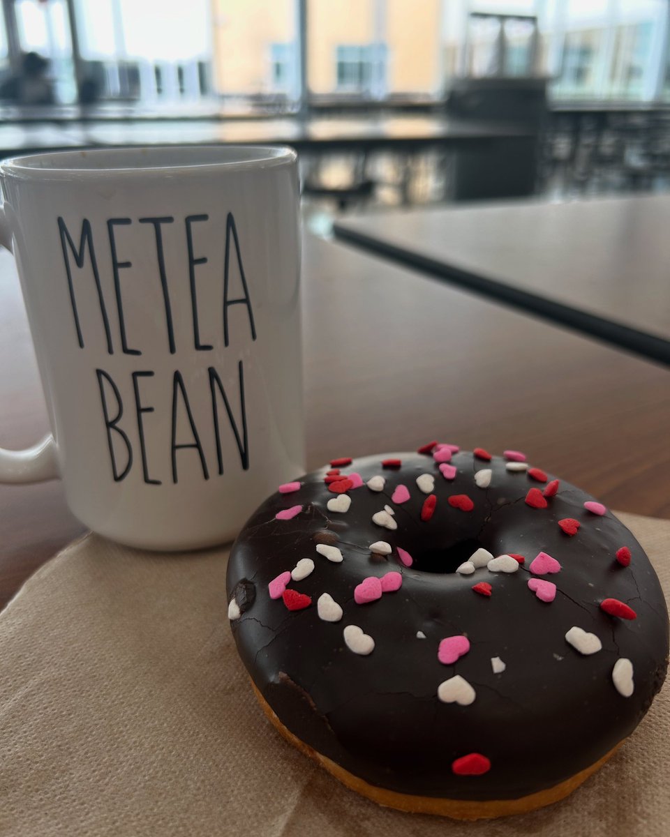 Happy Wednesday! Metea Bean + Moose &amp; Me =great start to the day!