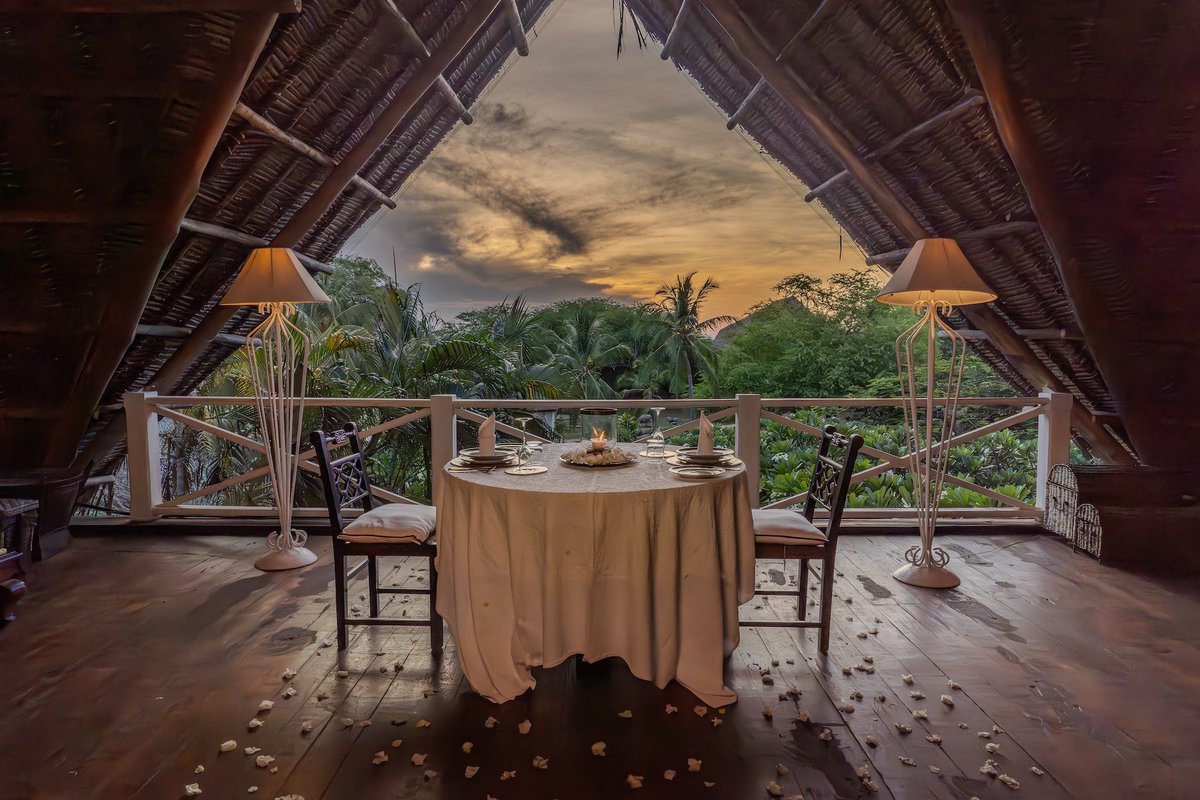 Prudential_KE's tweet photo. Located along the picturesque Kenyan coast, Billionaire Resort &amp; Retreat offers an unparalleled escape.

A harmonious fusion of seaside tranquility and refined elegance, Billionaire Resort's opulent apartments are located mere steps from the pristine beach. https://t.co/bFcVPvvVw9