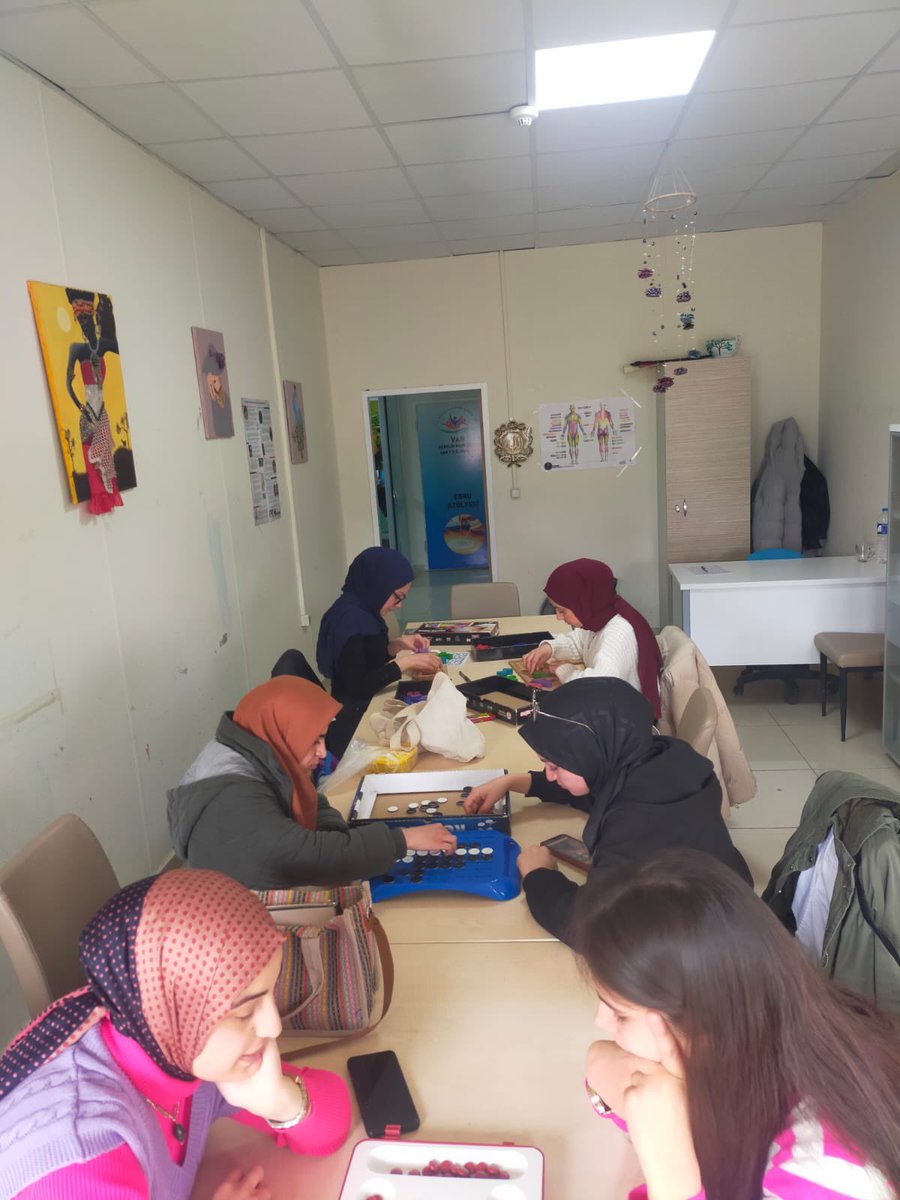 📌 YYÜ #GençOfis

Atölyelerimizde ilgi alanına göre birbirinden güzel eğitimlerimiz ile  Yeteneğini keşfet👇👇
#GSBGM