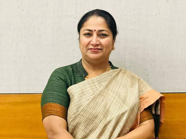 दिल्ली को मिली चौथी महिला मुख्यमंत्री 
रेखा गुप्ता जी दिल्ली की मुख्यमंत्री बनने पर हार्दिक बधाई एवं शुभकामनायें #DelhiCM #RekhaGupta #रेखा_गुप्ता