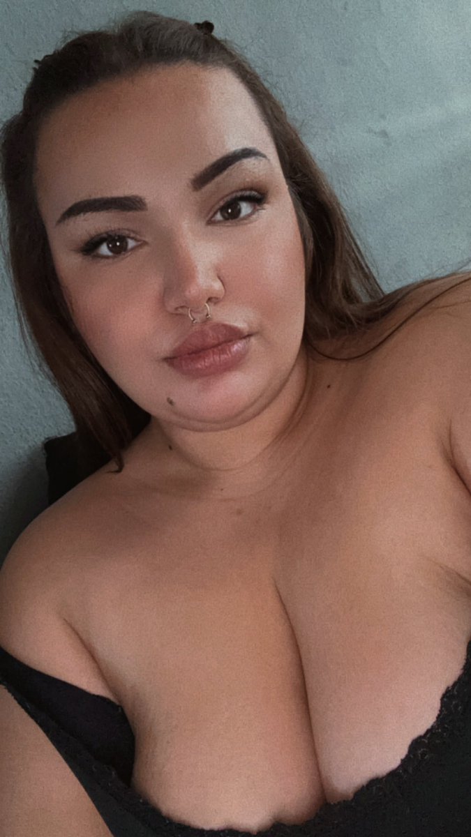 Komm in meine Dm‘s und lass dich von mir verführen! 💦😘

#fetisch #findompiggy