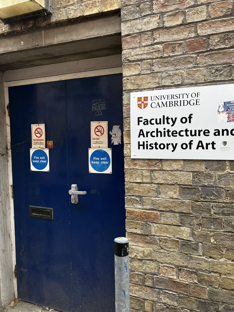 I love the irony of this in amongst so much  amazing architecture and art… #cambridge #tourists #cambridgeuniversity