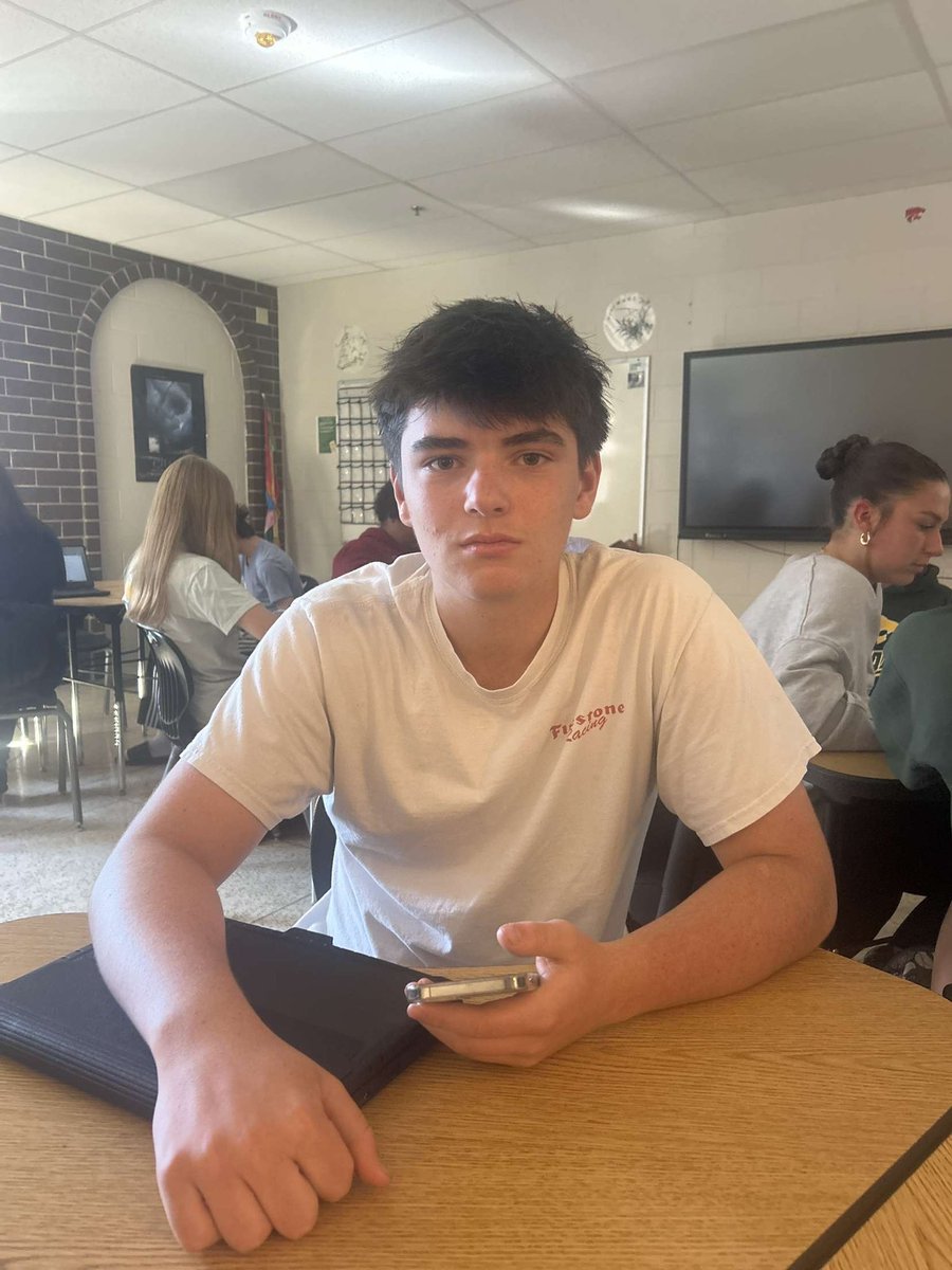 Who’s this fatass everyone’s posting about #salad ever heard about it?