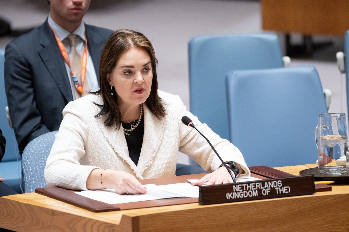 KingdomNL at UN (@kingdomnl_un) on Twitter photo 🌍The world is evolving and multilateralism must evolve with it.
At #UNSC 🇺🇳, #KingdomNL’s Ambassador <a href="/BTahzibLie/">Bahia Tahzib-Lie</a> called for:
1️⃣ Protecting the UN Charter & fighting impunity
2️⃣ Strengthening UN cooperation, incl. with the PBC
3️⃣ Reforming global governance to be more inclusive 🌍The world is evolving and multilateralism must evolve with it.
At #UNSC 🇺🇳, #KingdomNL’s Ambassador <a href="/BTahzibLie/">Bahia Tahzib-Lie</a> called for:
1️⃣ Protecting the UN Charter & fighting impunity
2️⃣ Strengthening UN cooperation, incl. with the PBC
3️⃣ Reforming global governance to be more inclusive