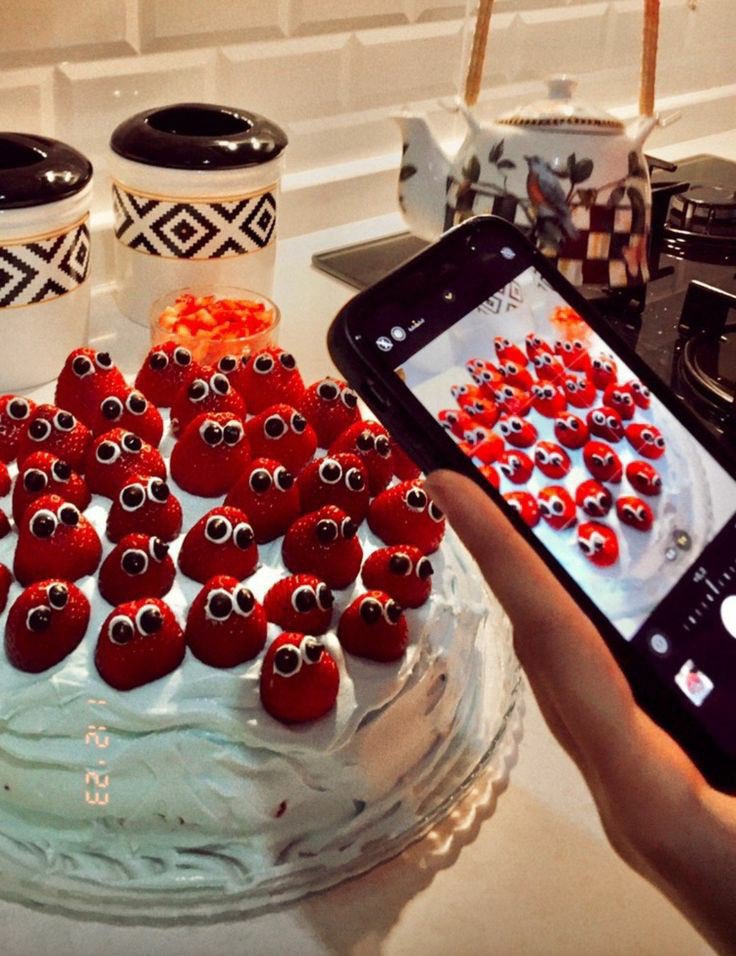 keşke doğum günümde biri bana bu pastadan yapsa