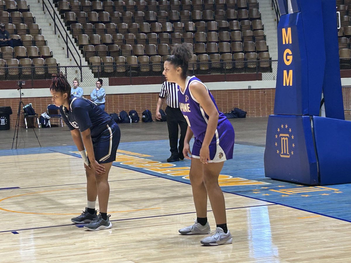 This is Foley vs. Daphne. Looks like somebody forgot their home uniforms. Daphne was assessed a technical foul to start the game.