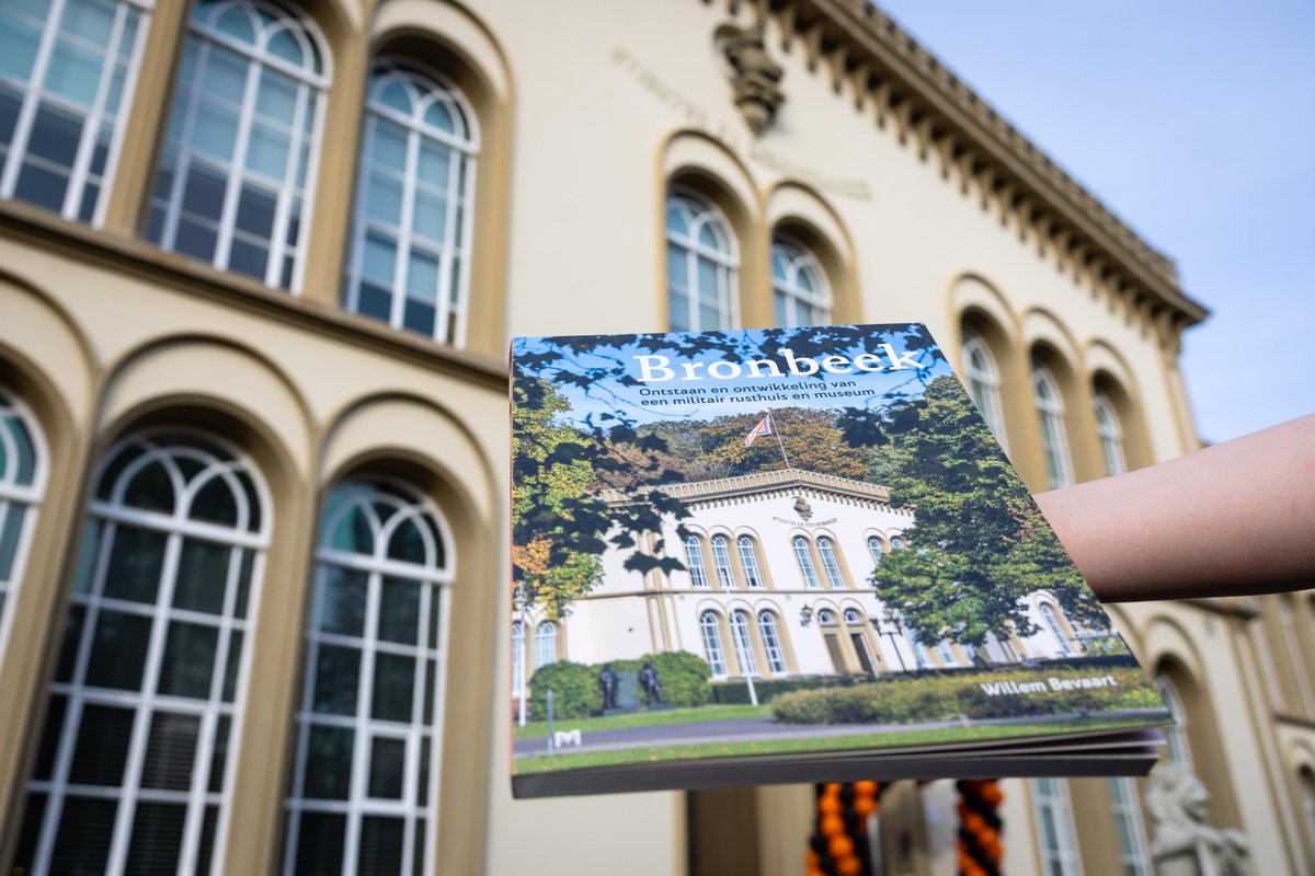 Museum Bronbeek tweet media
