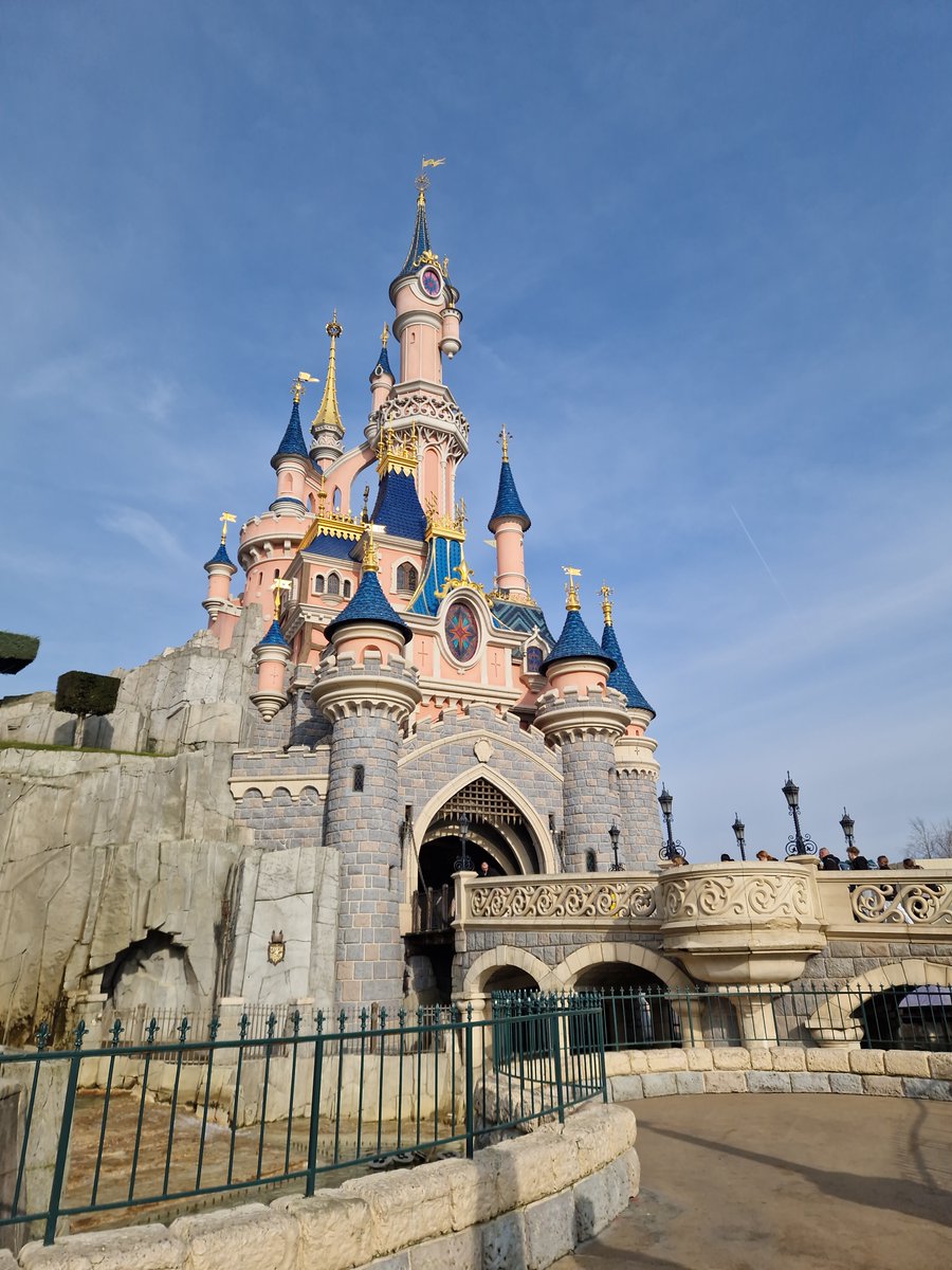 The Deanery C of E Academy tweet media