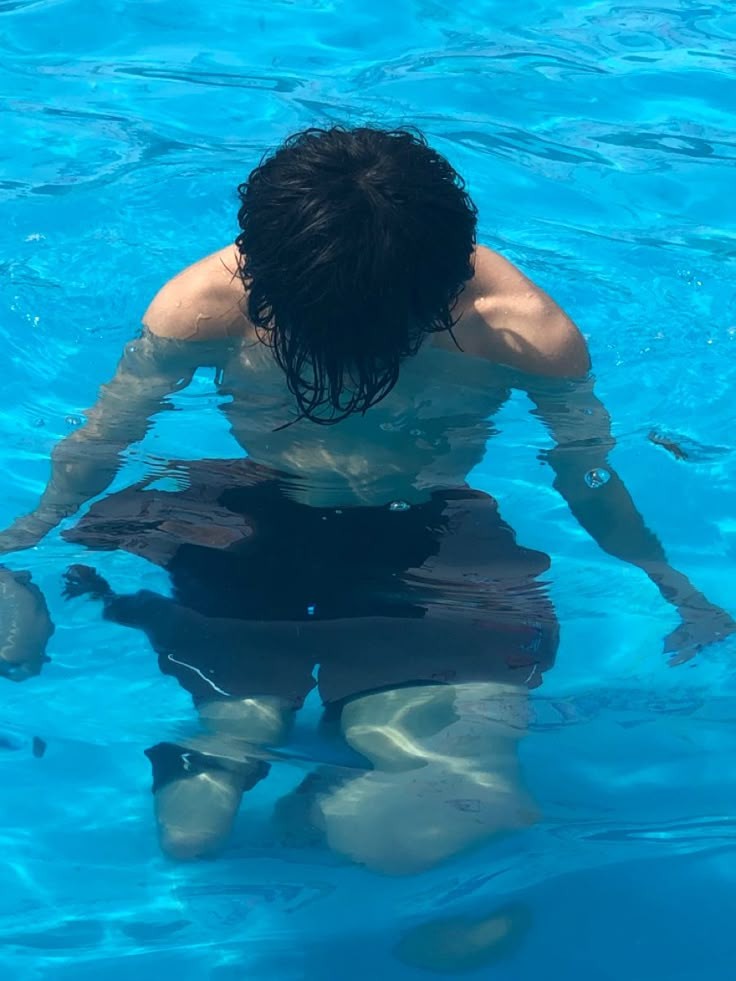 renang bareng sama kamunya kapan?
#GayJogja