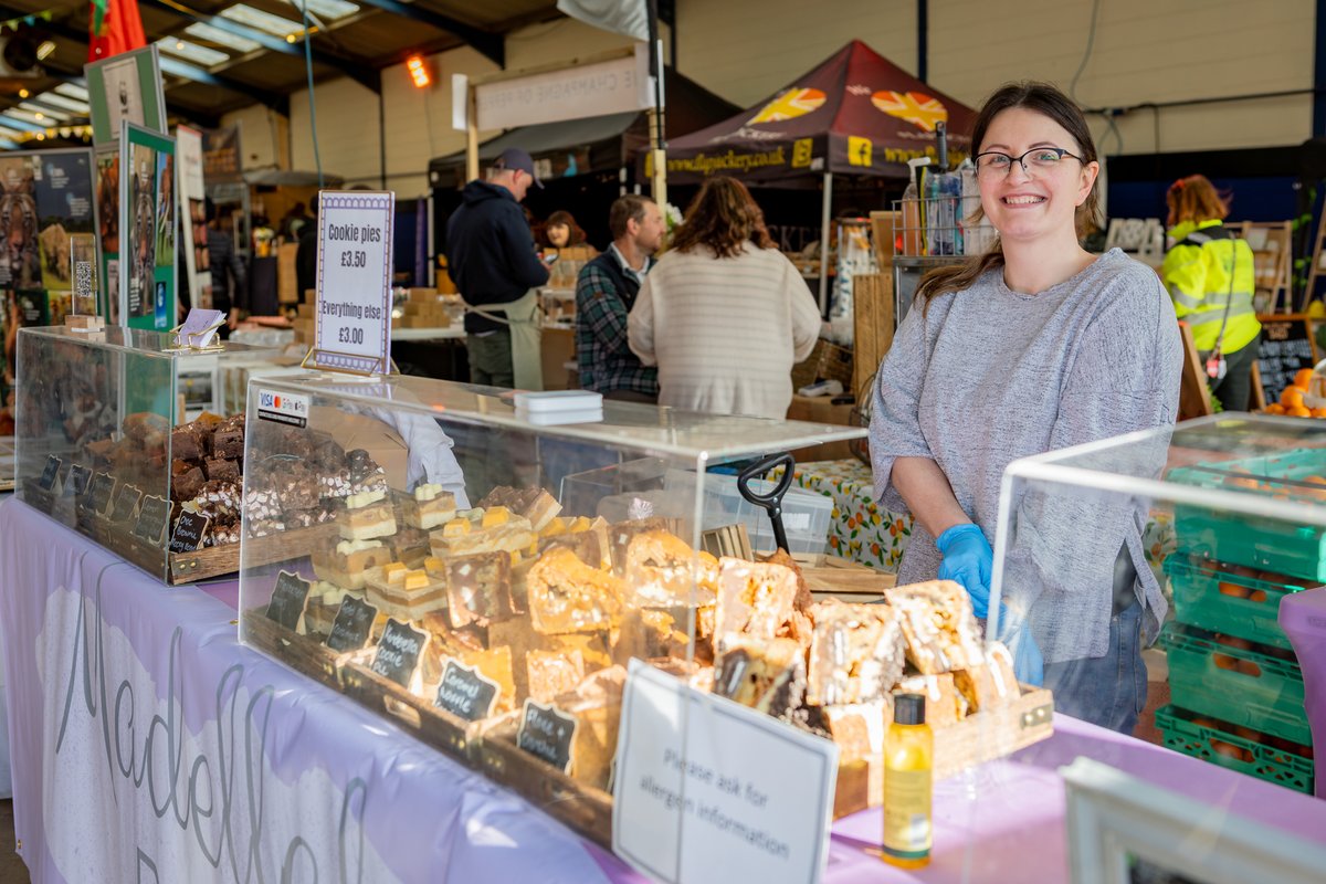 Want to visit the Bath &amp; West Food &amp; Drink Festival but worried about the Great British Weather? 🌧️🧀🥂

With the Festival taking place from 22nd - 23rd March entirely inside, we think this is the perfect spring weather activity!

Book your tickets now ➡️ loom.ly/b81eYqM