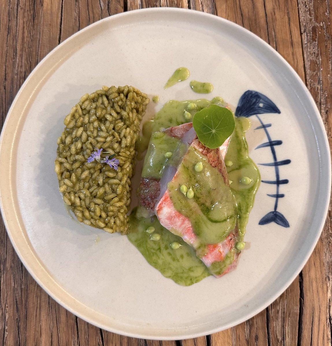 <a href="/SilviaFacal/">Silvia Facal</a> ya tiene nueva propuesta para este inicio de temporada, inspirada como siempre en el territorio, en el paisaje que nos rodea. 
Ofrecemos una #escapadagastronomica para conocerla durante el mes de marzo
#Balarés #HotelGastronómico 🌱