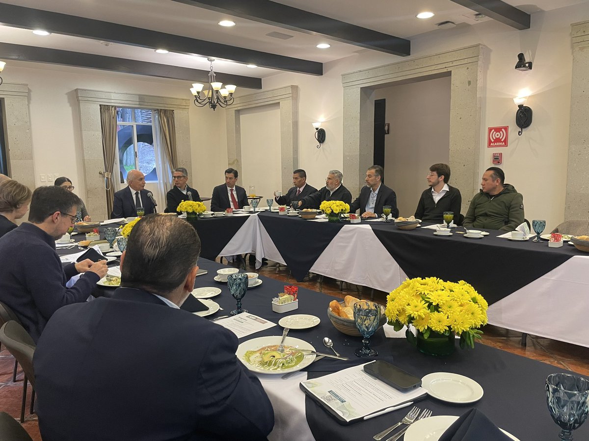 CesigItam's tweet photo. Estamos en la Reunión Anual #CESIG planeando un gran 2025 junto con nuestros investigadores!
#SeguridadenMX https://t.co/zMysDn1QP0