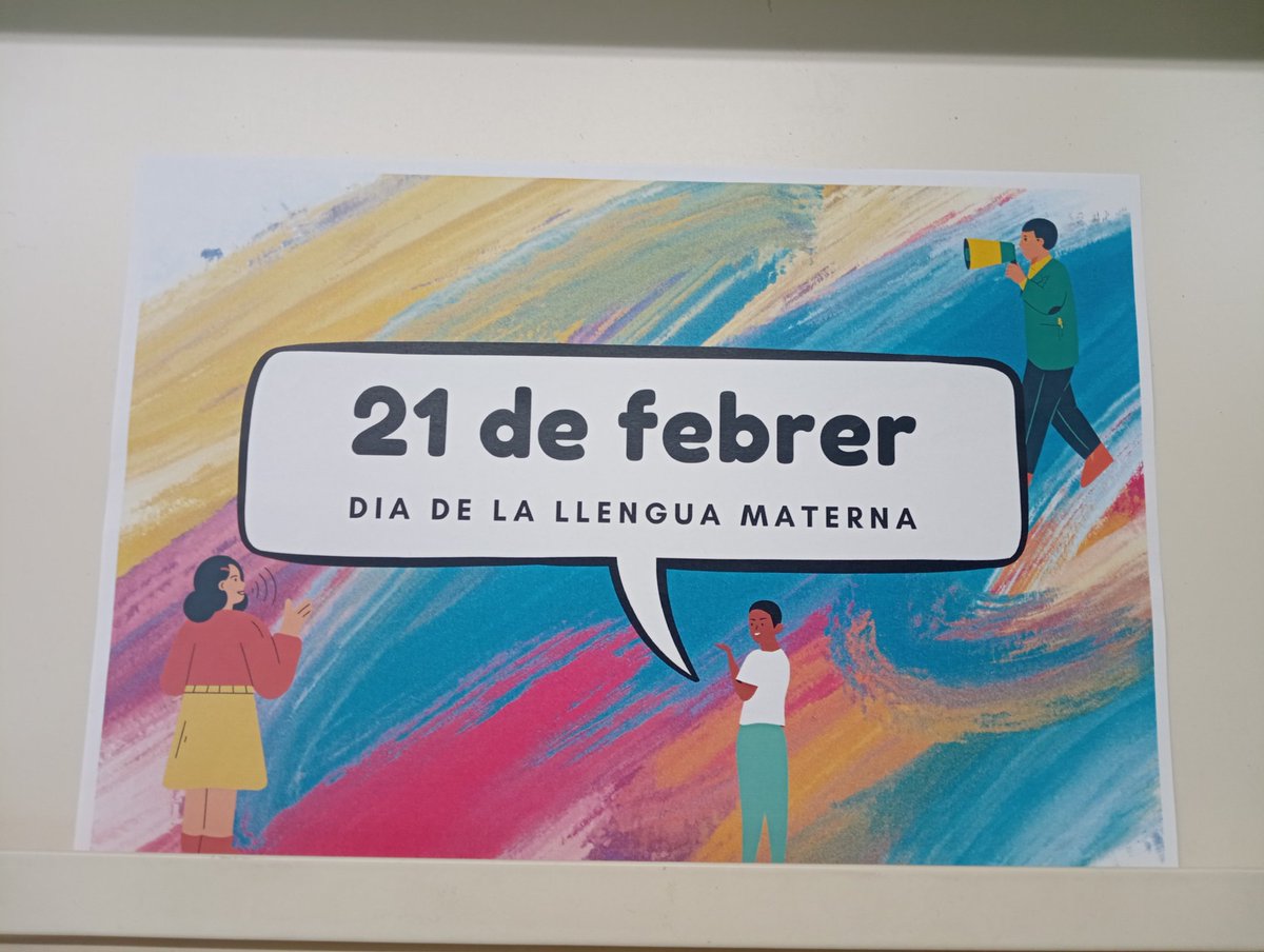 Bibmyp's tweet photo. Ja podeu veure exposat a la biblioteca el treball que han fet alumnes nouvinguts el Dia de la Llengua Materna, en català i diferents llengües 😍 https://t.co/guTnYWF7yv
