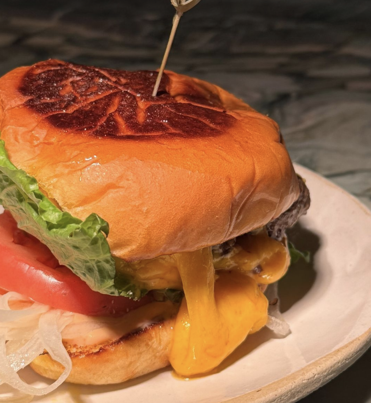 FABFultonBK's tweet photo. Get this delicious burger and a martini for $27 during Apero Hours at #MargotBK (69 Lafayette), M - F, 5 -7pm!
#fortgreene #brooklyn https://t.co/ClIjmRm4am