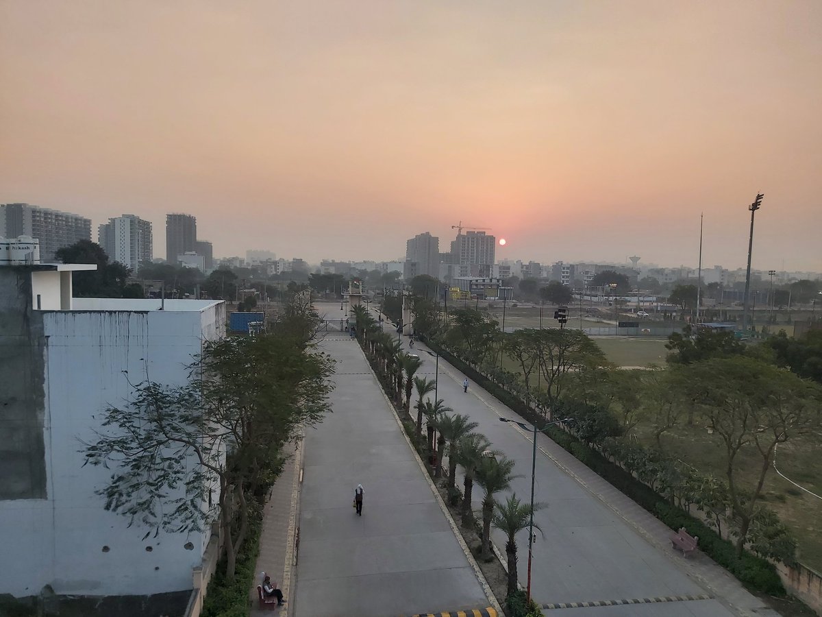 mysunshinecake's tweet photo. Wonderful view https://t.co/IU2FRwQITk