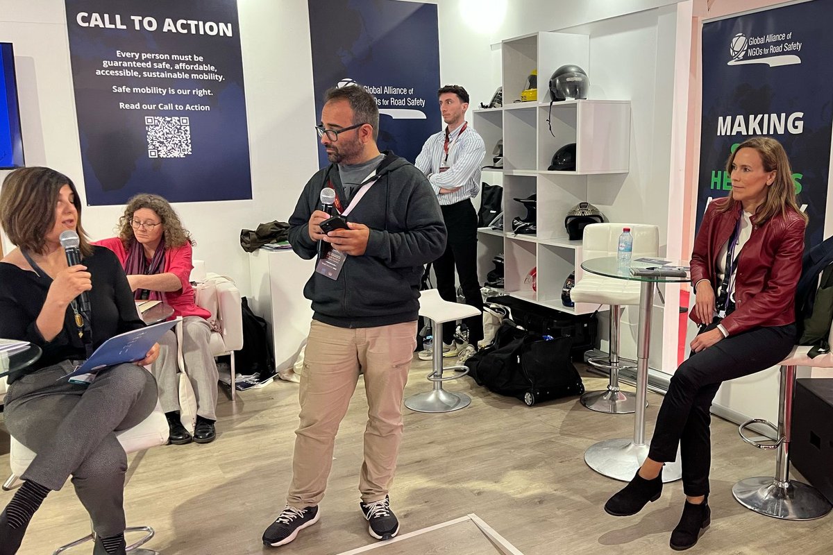 FESVIAL's tweet image. Cristina Catalá, directora técnica de @FESVIAL , participa en la presentación del proyecto "Support For Victims Of Road Crashes and Violence In Justice Institutions", destacando el papel fundamental de este tipo de herramientas para las organizaciones y asociaciones #CommitToLife