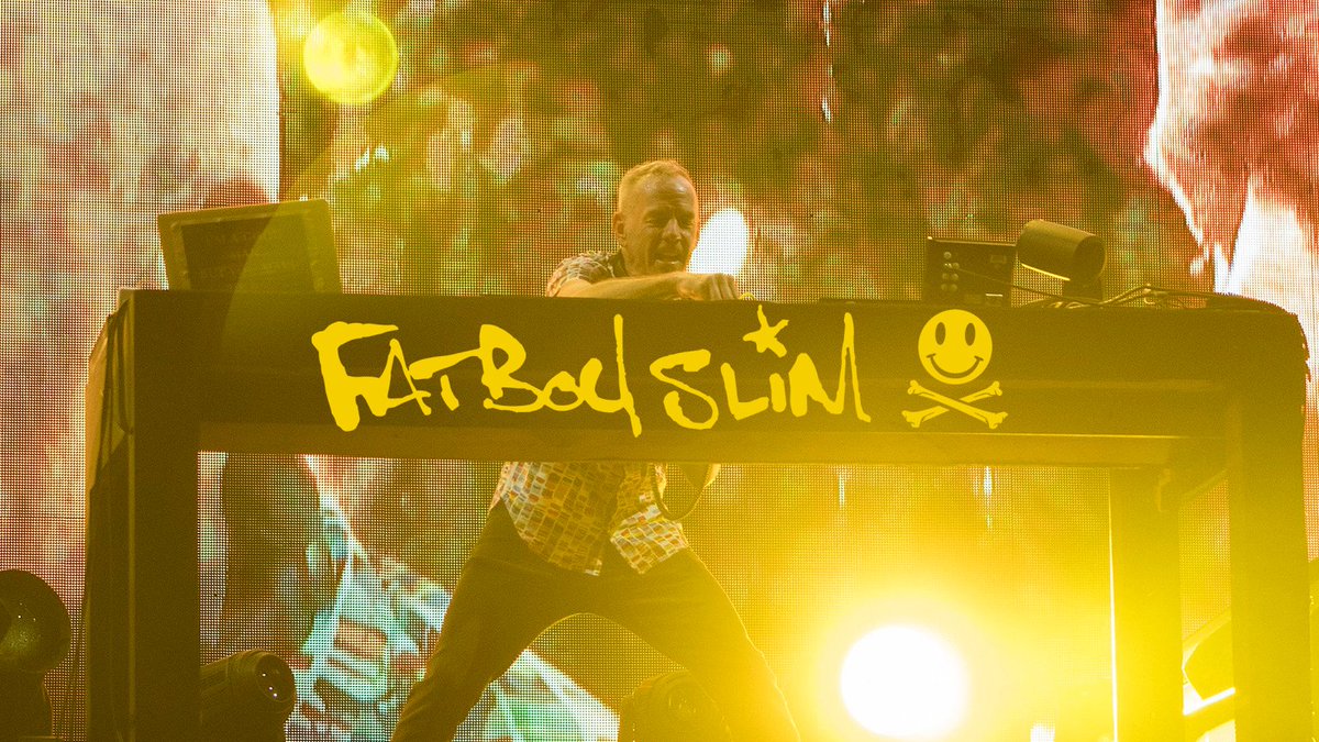 Fatboy Slim, el creador de himnos como ‘Weapon of Choice’ y ‘Praise You’, llega para romperla con su energía única. ⚠️💛☠️🤪 ¡Nos vemos en la pista de baile Bogotá! #fatboyslim #baumfestival

Ph by. Secretaría de Cultura Ciudad de México.