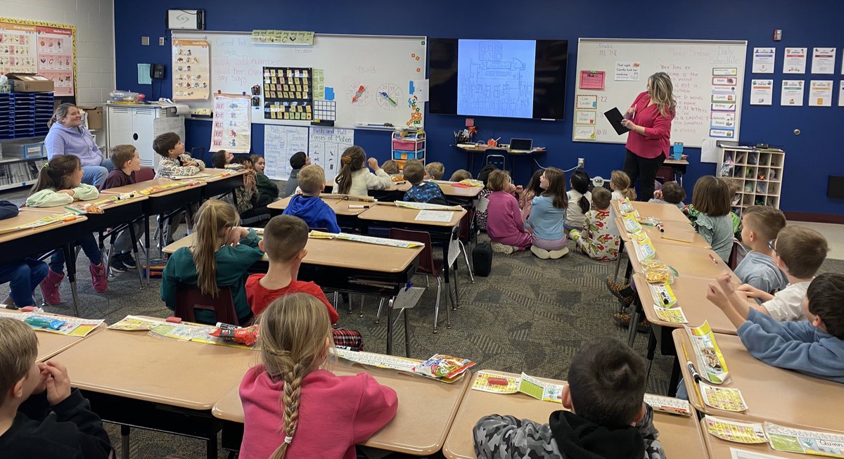 awlswa's tweet image. Learning with artist, Stacie Carver Hughes, during Right to Read Week! Stacie shared how she uses the design process, technology, math, collaboration, and communication to draw for Disney, Fox Animation, and Minecraft!! @OSLN #STEAM #RightToReadWeek!