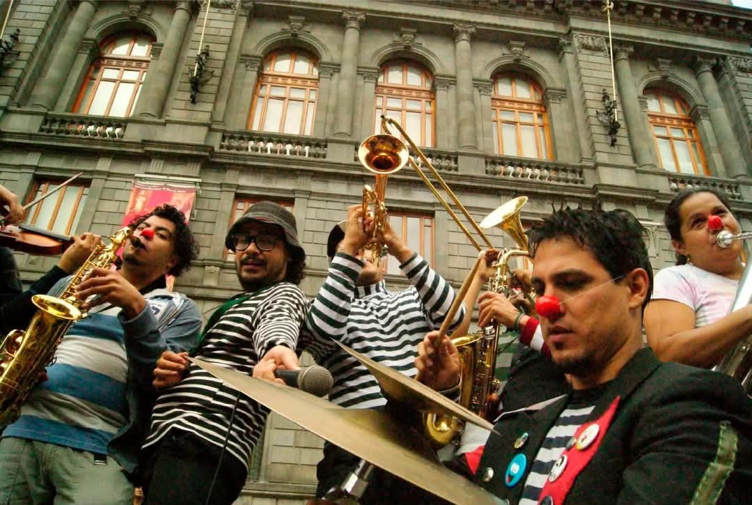 Triciclocircus's tweet photo. Adiós adiós, que no ves
Que ya la historia comienza a acabarse. https://t.co/dGgWHdhwsn