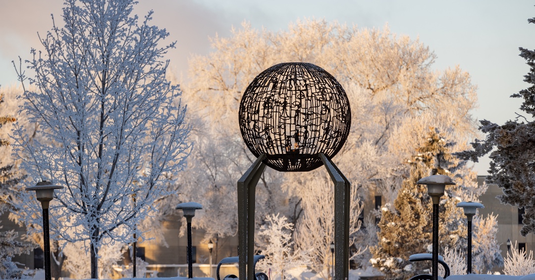 Through the frost and the chill, the fire of ambition keeps burning for our Nistler students! ❄️🔥

#UNDproud #UNDbiz