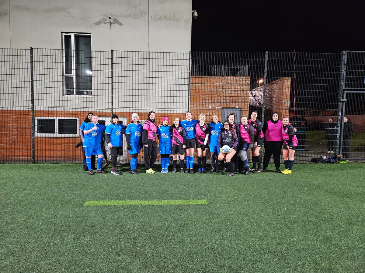 Our Just Play Women’s group In partnership Active Through Football Oldham hosted Sublime FC last night in a friendly game at the Honeywell centre! 

#OACT | #OAFC