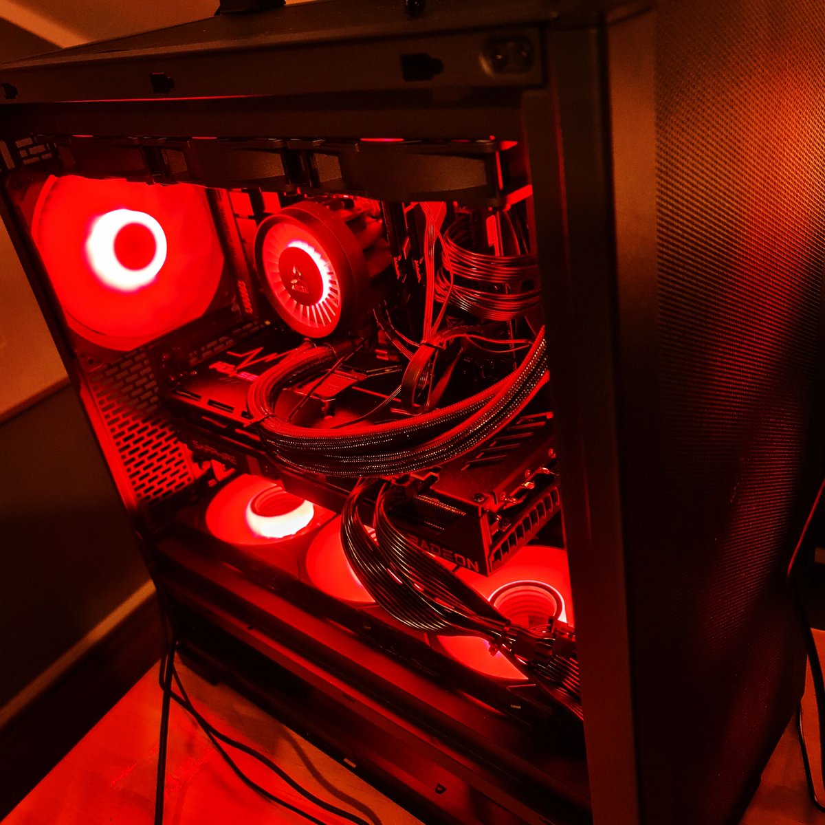 Vermutlich werden nur wenige diese atemberaubende Schönheit zu würdigen wissen...

#gaming #gamer