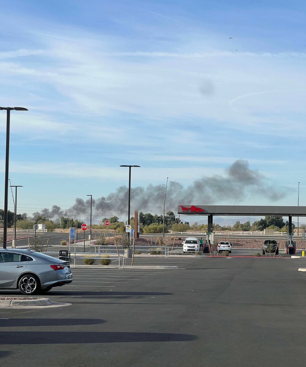 krassenstein's tweet image. BREAKING: 2 small planes just collided in midair at regional Arizona airport, leaving 1 dead, as Trump fires FAA officials. 

WAKE UP AMERICA l!