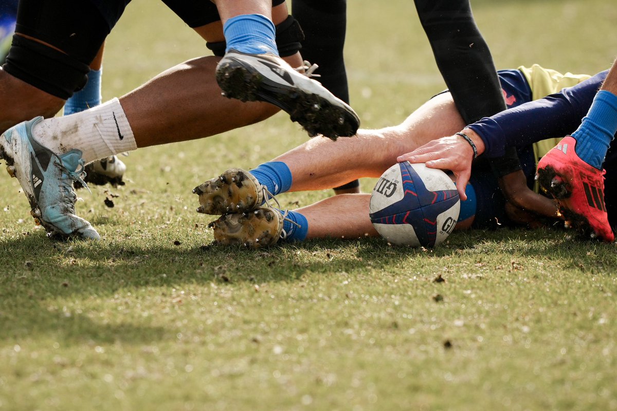 🌞𝗗𝗲𝗿𝗻𝗶𝗲𝗿𝘀 𝗿𝗲́𝗴𝗹𝗮𝗴𝗲𝘀 pour nos Bleuets sous le soleil de Marcoussis ! 💪

Notre équipe de #FranceU20 effectuait aujourd'hui sa dernière préparation avant de s'envoler pour Trévise. 🇮🇹

#SixNationsU20 #ITAFRA