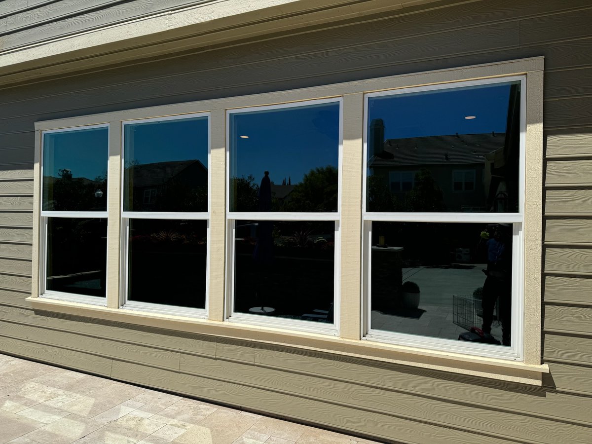 QWDwindows's tweet image. There are several things that can go wrong when having your windows replaced. Go with the professionals here at Quality Windows &amp;amp; Doors, we get the job done correctly. qwdwindowsanddoors.com #WindowReplacements #SideDoorReplacement #NewWindowInstallation