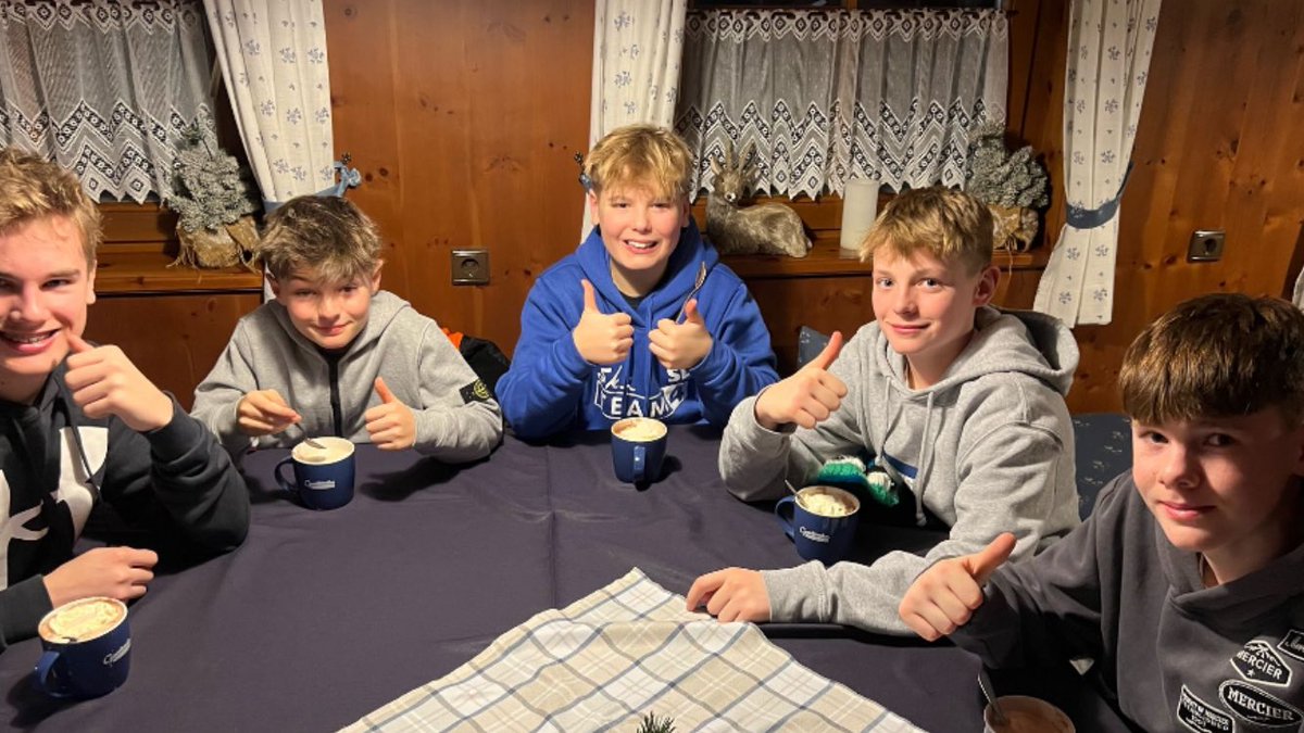 Rodborough PE tweet media