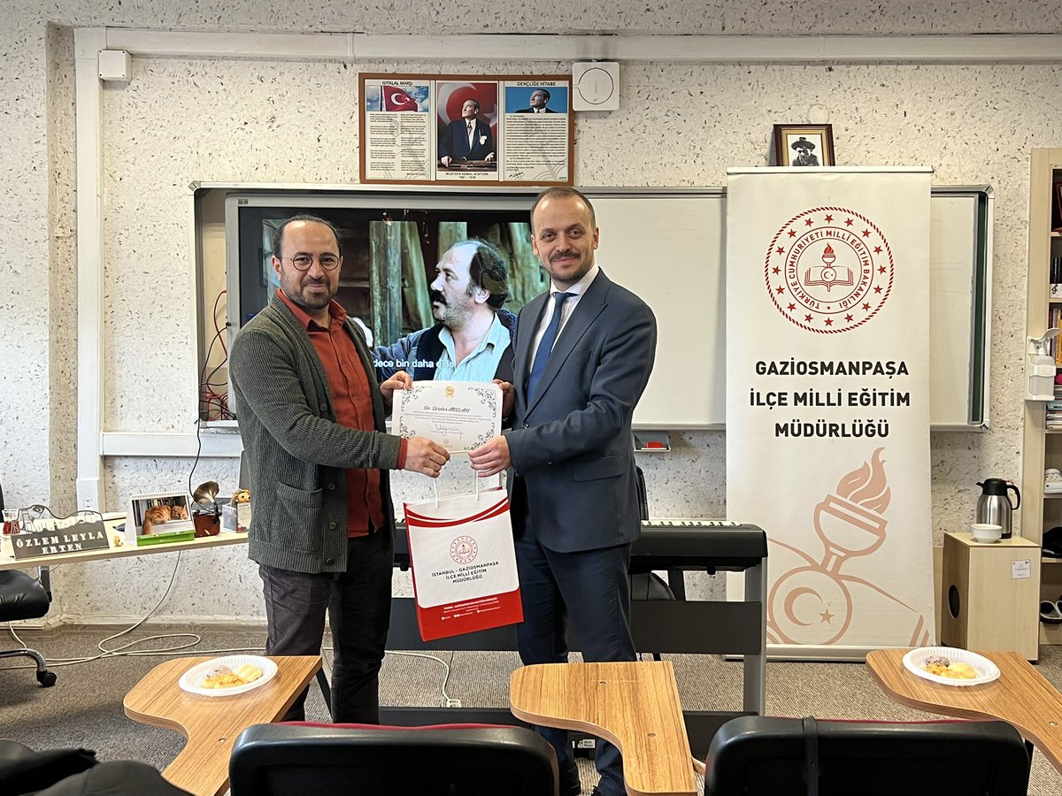 Millî Eğitim Bakanlığı Din Öğretimi Genel Müdürlüğü uhdesinde yürütülen  “Öğretmen Geliştirme Programı” kapsamında İlçe Millî Eğitim Müdürlüğümüzün organize ettiği “ Film Okuma: Arkadaşımın evi nerede? ” konulu atölye eğitmenimiz Serdar Arslan’ın değerli katkılarıyla gerçekleşti.