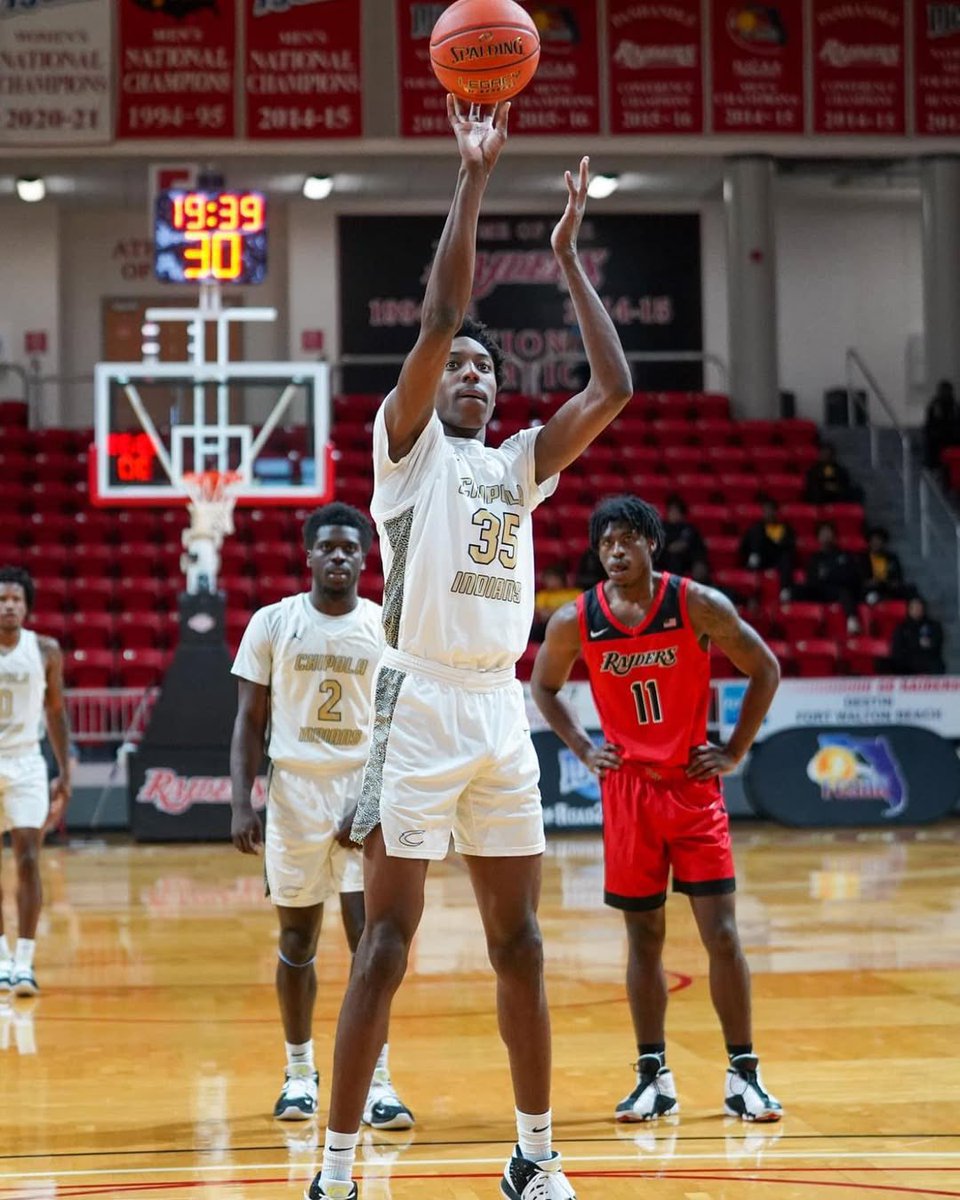 ChipolaHoops's tweet photo. The Cleveland Cavaliers have agreed to sign former Chipola Indian Nae’Qwan Tomlin (‘22) to a 10-day NBA contract.

Tomlin averaged 15.7 points, 7.1 rebounds, 1.9 assists, and 1.5 blocks for the Cleveland Charge (G-League) before signing his new deal.

#chipolahoops #goindians https://t.co/mCnLpV14qZ