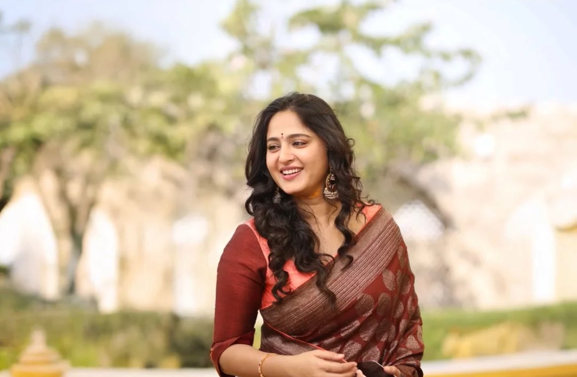 Miss Sweety Shetty 😍❤️✨️
#AnushkaShetty #Anushka
#LadySuperstarAnushkaShetty
#Ghaati #Kathanar #Bhaagamathie2