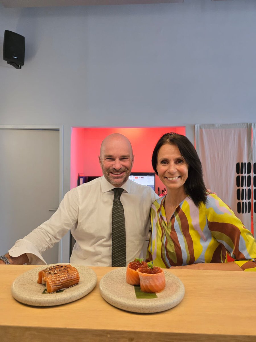 gabriela busellini (@gabrielabusell7) on Twitter photo Experiencia inolvidable OMAKASE en Norimoto Puerto Madero, con el Embajador de UE <a href="/AmadorSanchezUE/">Amador Sánchez Rico</a>.
Orgullosa de mi hijo, el gran arquitecto <a href="/OnoriLicha/">Licha Onori</a> 👏👏👏 Experiencia inolvidable OMAKASE en Norimoto Puerto Madero, con el Embajador de UE <a href="/AmadorSanchezUE/">Amador Sánchez Rico</a>.
Orgullosa de mi hijo, el gran arquitecto <a href="/OnoriLicha/">Licha Onori</a> 👏👏👏
