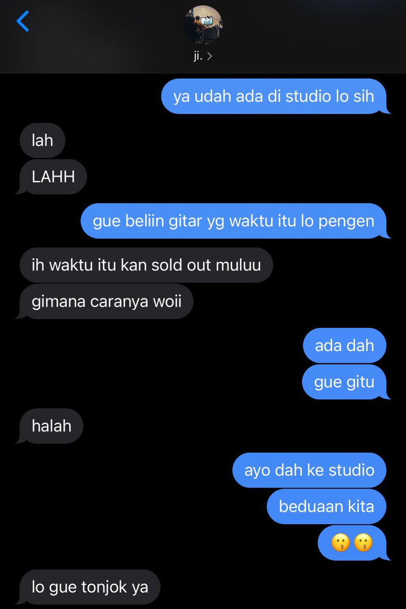 howoozey's tweet photo. 10. orangnya emang malu-maluin sih https://t.co/8n0ovfG4xr