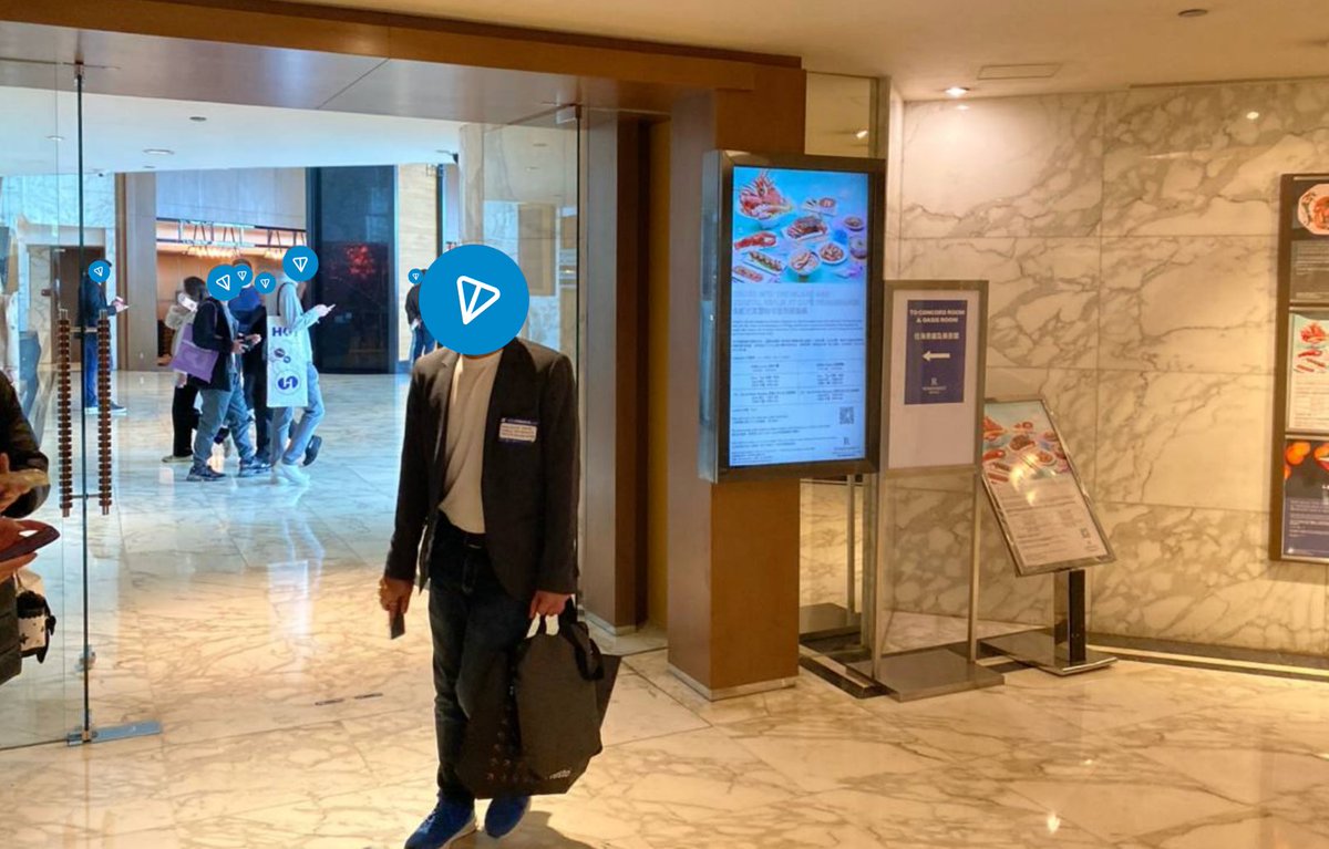 ✈️ Travel Reminder – How to Get to TON GLOBAL HACKER HOUSE 🚖🚆

📍 Location: Renaissance Harbour View Hotel, Hong Kong
📍 Venue: 8F, Concord Room

🚖 By Taxi: ~35 mins from the airport
🚆 By MTR: East Rail Line to Exhibition Centre Station, 5-min walk

🔹 There are 3 entrances –