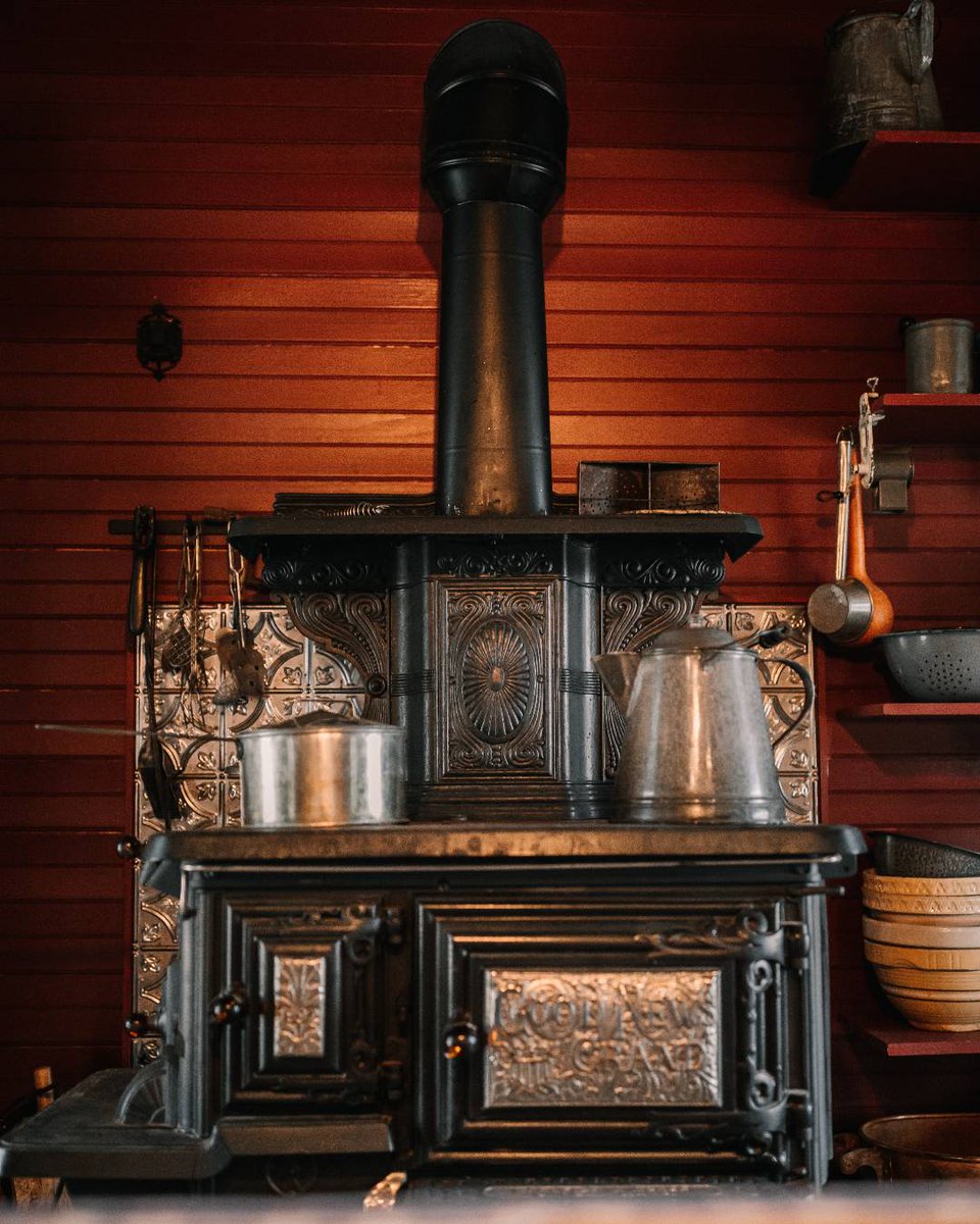 Visit Grapevine tweet media