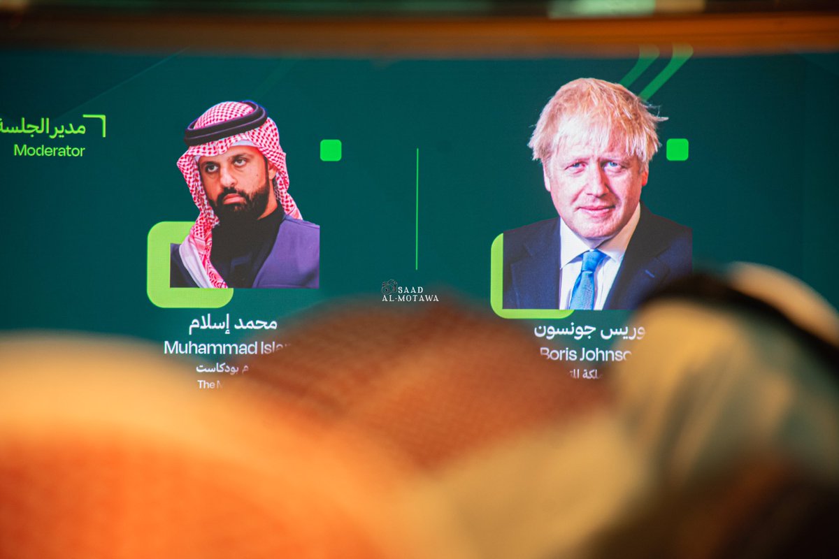 سُررت بالمشاركة في المنتدى السعودي للإعلام   2025, في نسخته الرابعة، تحت شعار "الإعلام في عالم يتشكل" خلال الفترة 19 - 21 فبراير 2025م بالعاصمة الرياض.
والذي دشنه وزير الإعلام <a href="/SalmanAldosary/">سلمان الدوسري</a> بحضور نخبة مميزة 
واليكم بعض الصور لليوم الاول في الرابط ادناه
drive.google.com/drive/folders/…