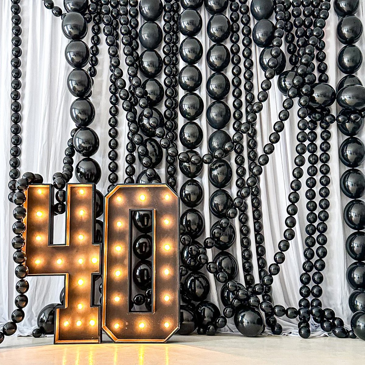 SummonedN's tweet photo. This next individual has the ability to take ordinary balloons and turn them into a works of art! She is highly skilled in creating balloon structures for any and every occasion. Pam Smith is her name and she is Summoned by Nature's next Black History Spotlight! https://t.co/Ijoc09BkFw