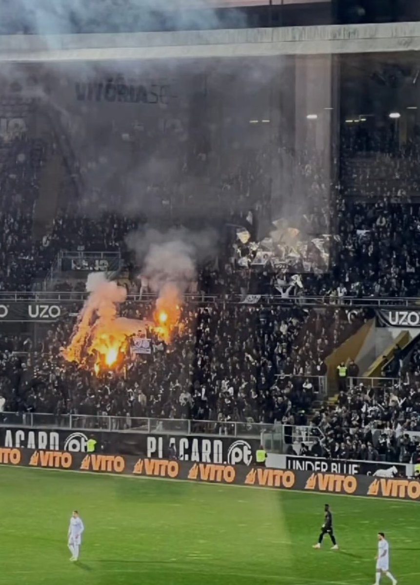 Não haverá interdição que mate esta paixão!
Ontem 
Hoje 
E 
Sempre!