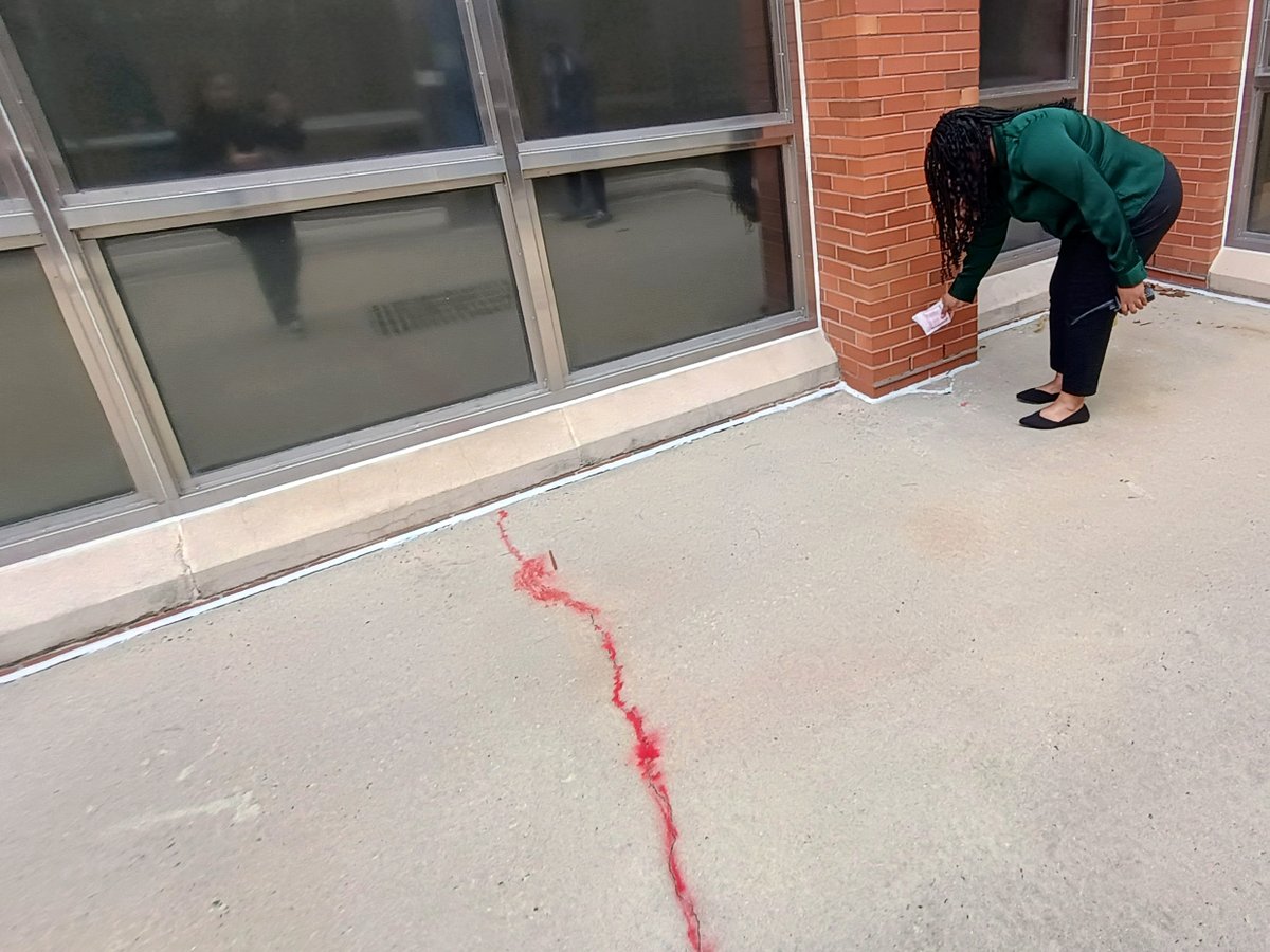 MarylandDJS's tweet image. C.H.A.M.P.S and DJS Victim Services partnered to recognize National Human Trafficking Prevention Month. As part of this, red sand was provided to give DJS youth the chance to participate in the #RedSandProject. #HumanTraffickingMonth bit.ly/4197MfF