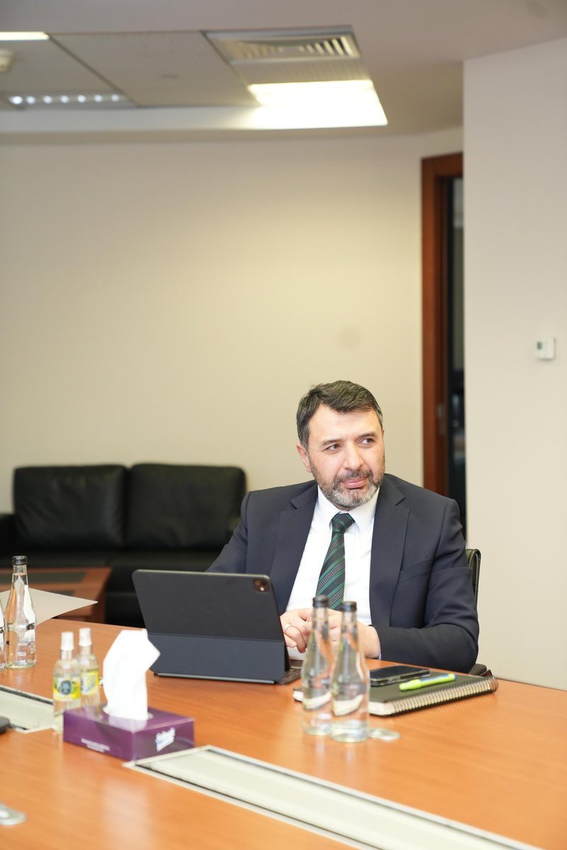 Kredi Garanti Fonu A.Ş.  Şubat ayı Olağan Yönetim Kurulu Toplantımızı online olarak gerçekleştirdik.

KOBİ’lerimizin finansmana erişimini kolaylaştırmak ve işletmelerimizin sürdürülebilir büyümesini desteklemek için çalışmalarımıza devam ediyoruz.