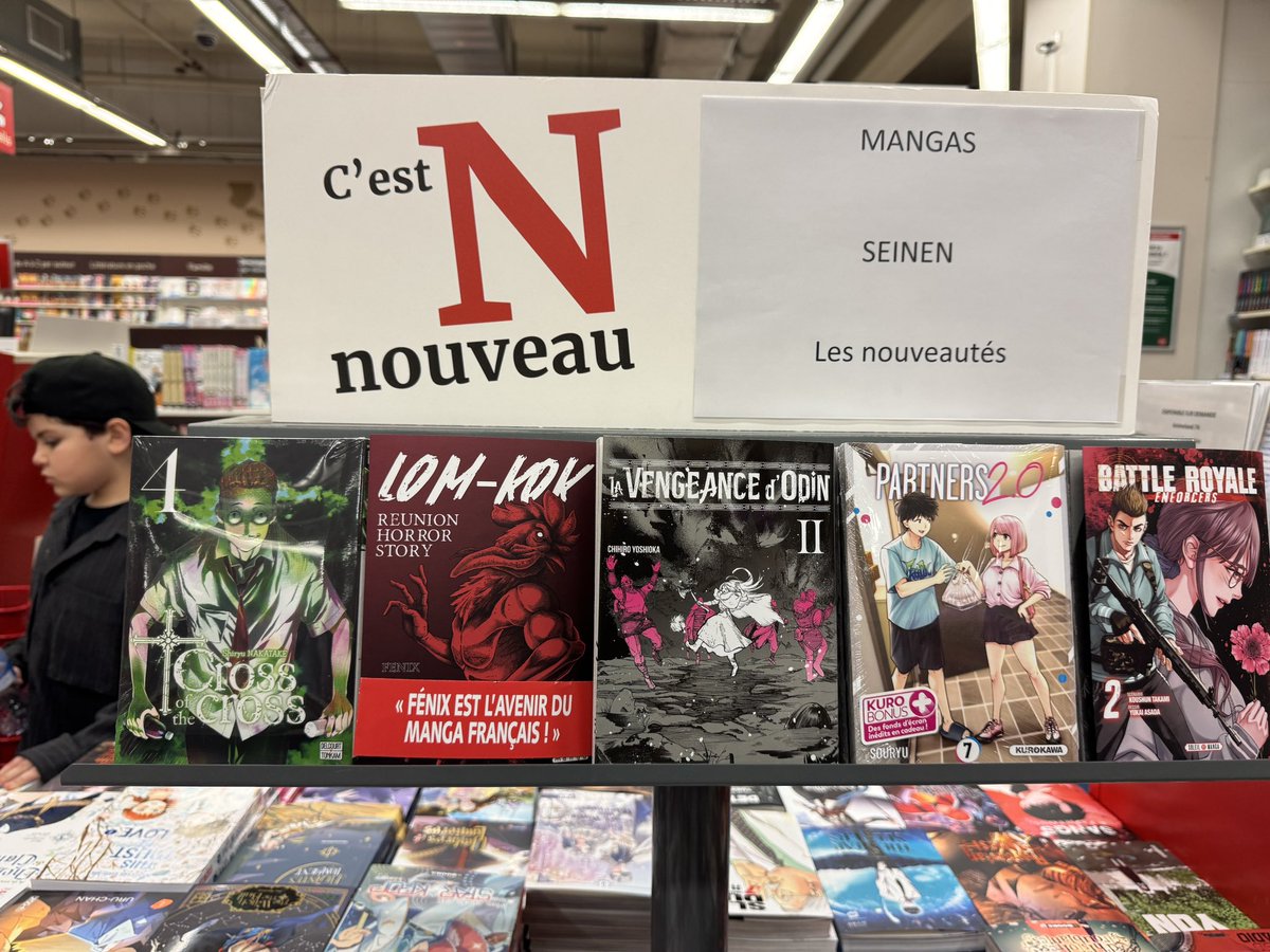 Notre dernier manga en date, le génial oneshot #lomkok de l’artiste réunionnais Fénix est dispo partout. Notamment au <a href="/furetdunord/">Furet du Nord</a> <a href="/OmakeManga/">Omaké Manga ★</a> #iledelareunion
