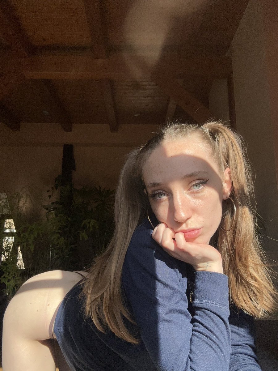 Hi! 😇💙 fans.ly/subscriptions/…