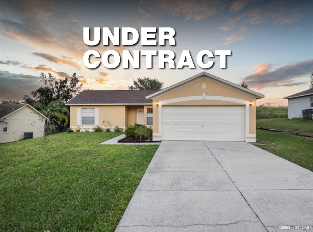 jaredjonesgroup's tweet photo. 📢 𝐔𝐍𝐃𝐄𝐑 𝐂𝐎𝐍𝐓𝐑𝐀𝐂𝐓 𝐢𝐧 𝐂𝐥𝐞𝐫𝐦𝐨𝐧𝐭!! 🚨

📍 𝟏𝟐𝟎𝟏𝟑 𝐖𝐨𝐨𝐝𝐠𝐥𝐞𝐧 𝐂𝐢𝐫, 𝐂𝐥𝐞𝐫𝐦𝐨𝐧𝐭, 𝐅𝐋

🔥 This Stunning Home is OFF the Market! 🔥

This beautiful hilltop home, in collaboration with @danielbetancourtteam, is officially under contract! https://t.co/8QJKc3LZ2J