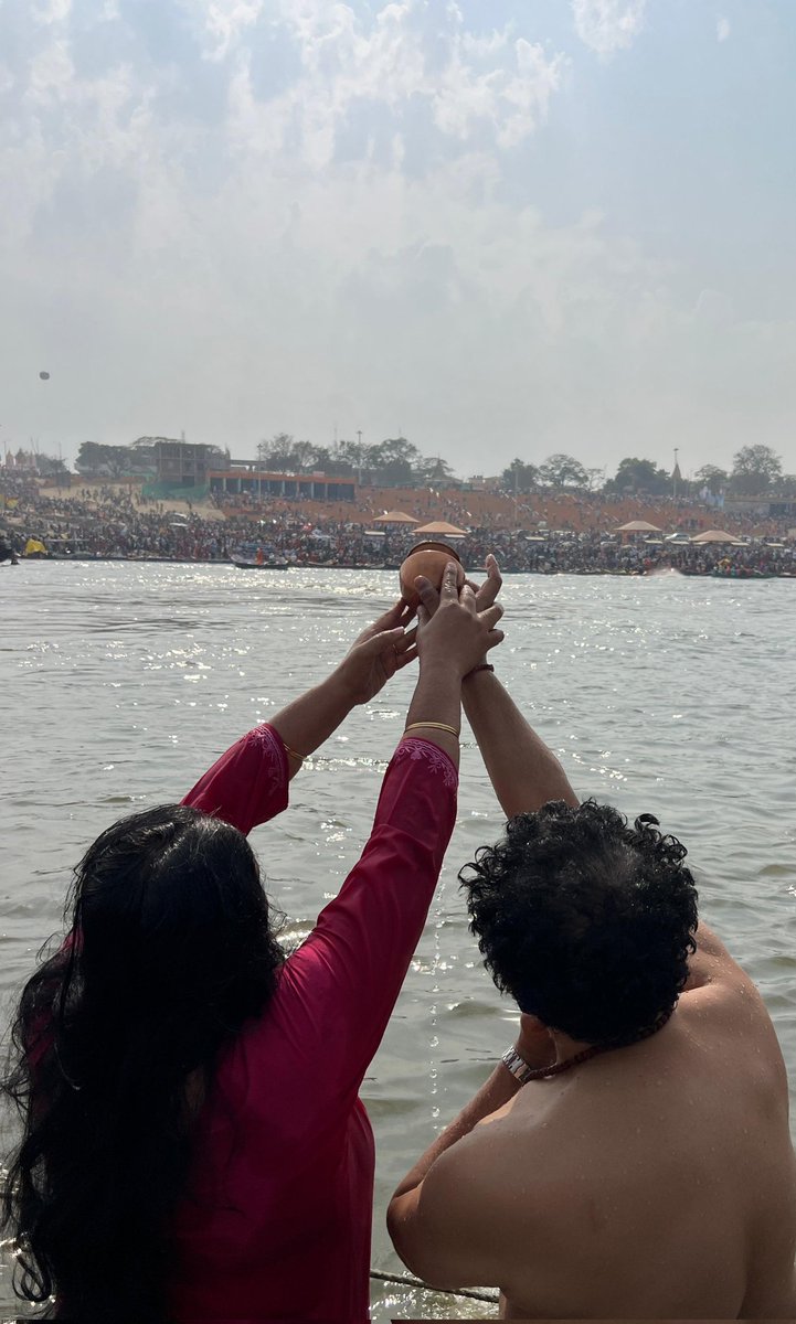 #iAmForKumbh <a href="/myogiadityanath/">Yogi Adityanath</a> <a href="/UPGovt/">Government of UP</a> <a href="/Uppolice/">UP POLICE</a> I took a holy dip at Triveni Sangam with my family—truly divine! Flawless organization, pure devotion, and spiritual bliss. Kudos to Team Yogi for a grand #MahaKumbh2025! Let the truth shine despite detractors. #HarHarMahadev