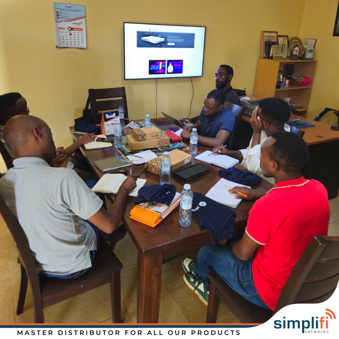 SimplifiNetwork's tweet image. DID YOU KNOW?

We offer on-site training and live demos to help your team get the most out of our cutting-edge networking solutions.

Get in touch with us to schedule your on-site training.

#SimplifiNetworks #NetworkingSolutions #TechTraining #ITSupport