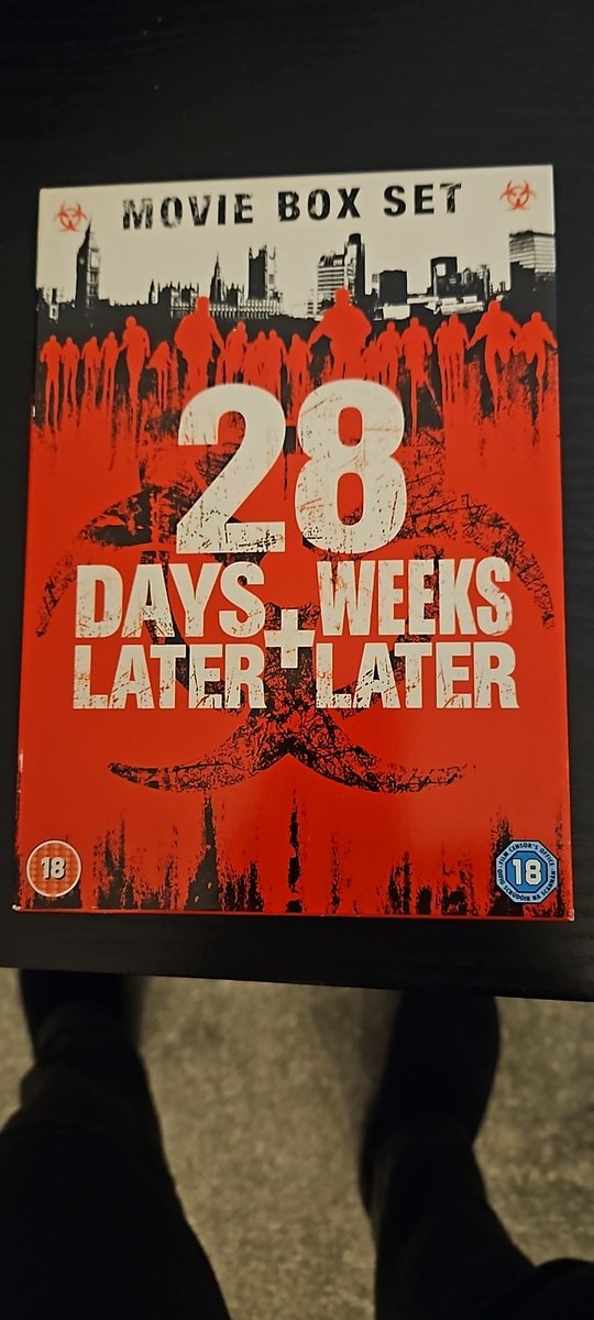 Javster75's tweet photo. #28dayslater knew i still had the DVD box set somewhere. https://t.co/fp6kFNDeCU